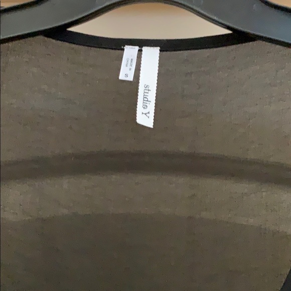 Sequins top - Picture 3 of 6